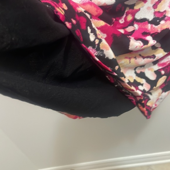 Great condition blouse - Picture 4 of 5